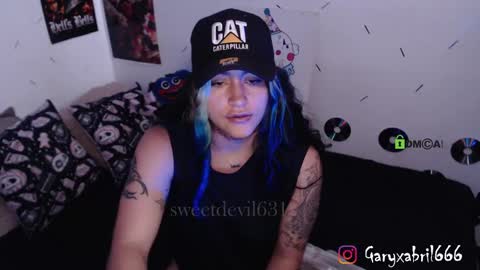 Snapshot of sweetdevil631 chatting on February 12, 2025, 7:02 pm Abril online show from February 12, 2025, 7:02 pm