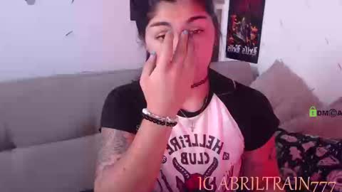 Snapshot of sweetdevil631 chatting on September 20, 2025, 2:07 pm Abril online show from September 20, 2025, 2:07 pm