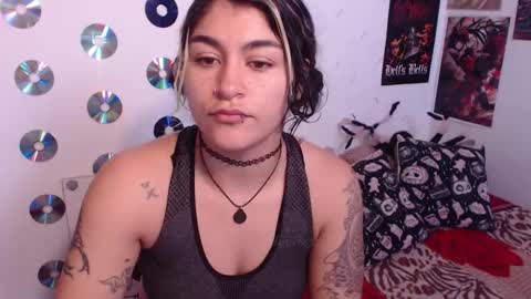 Snapshot of sweetdevil631 chatting on October 11, 2025, 1:42 pm Abril online show from October 11, 2025, 1:42 pm