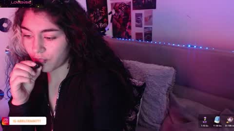 Snapshot of sweetdevil631 chatting on October 23, 2025, 4:39 pm Abril online show from October 23, 2025, 4:39 pm