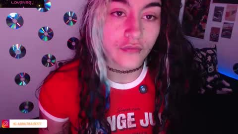 Snapshot of sweetdevil631 chatting on November 4, 2025, 5:12 pm Abril online show from November 4, 2025, 5:12 pm