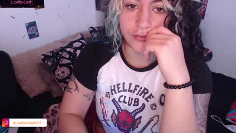 Snapshot of sweetdevil631 chatting on November 13, 2025, 1:54 pm Abril online show from November 13, 2025, 1:54 pm