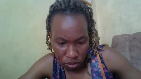 sweetdiva2012 online show from January 22, 2025, 6:20 am