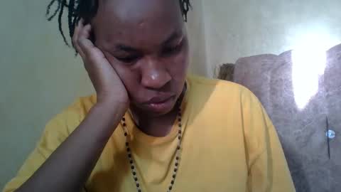 sweetdiva2012 online show from February 21, 2025, 5:02 am