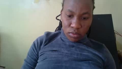 sweetdiva2012 online show from February 13, 2026, 5:47 am