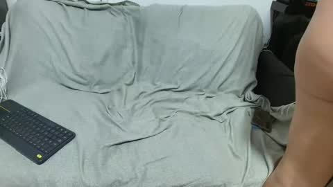 Snapshot of sweetdyzy chatting on January 6, 2026, 8:01 pm Sweet Dyzy online show from January 6, 2026, 8:01 pm