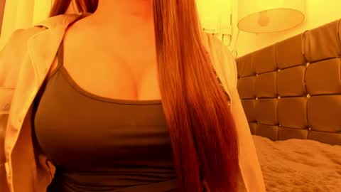 sweetest_one4 online show from April 7, 2026, 6:58 am