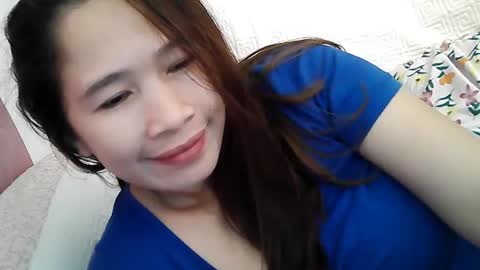 Snapshot of sweetfilipinawet chatting on July 21, 2026, 12:35 am Stacy online show from July 21, 2026, 12:35 am