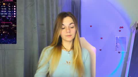 Snapshot of sweetfoyou chatting on December 19, 2024, 8:23 am sweetfoyou online show from December 19, 2024, 8:23 am