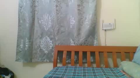 Snapshot of sweetgal2025 chatting on December 15, 2025, 7:01 am EUNICE online show from December 15, 2025, 7:01 am