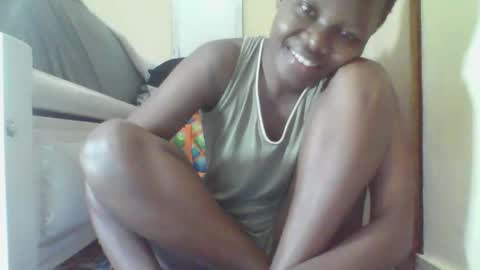 Snapshot of sweetgal2025 chatting on April 15, 2026, 9:26 pm EUNICE online show from April 15, 2026, 9:26 pm