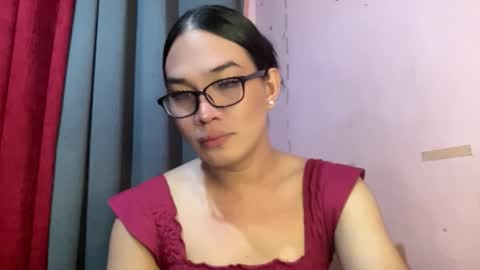 sweetgirl_rhainexxx online show from March 16, 2026, 12:38 am