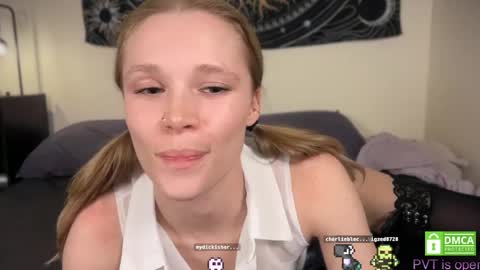 sweetgracee online show from April 21, 2026, 3:46 am