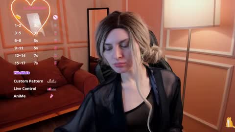 Snapshot of sweetheart_flower chatting on January 3, 2025, 2:21 am Kira online show from January 3, 2025, 2:21 am