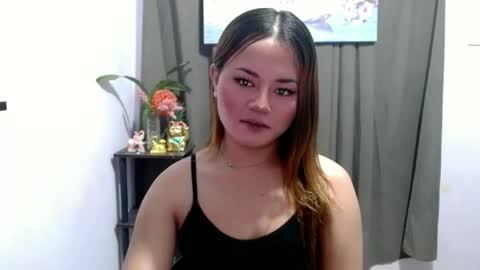 Snapshot of sweethotlove_xoxo chatting on October 31, 2025, 7:37 pm sweethotlove_xoxo online show from October 31, 2025, 7:37 pm