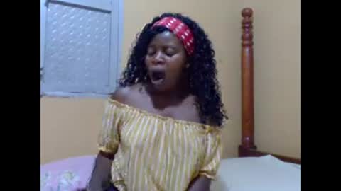 sweetib1 online show from January 13, 2025, 6:16 am