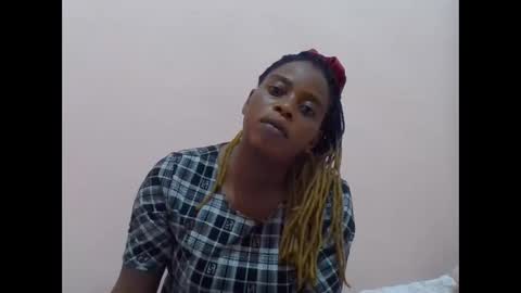 sweetib1 online show from April 5, 2026, 10:23 am