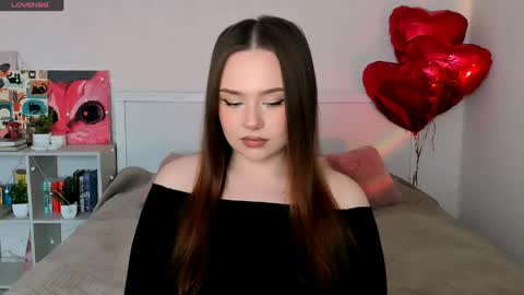 Snapshot of sweetie_candy_ chatting on June 11, 2026, 2:37 pm Hannah online show from June 11, 2026, 2:37 pm