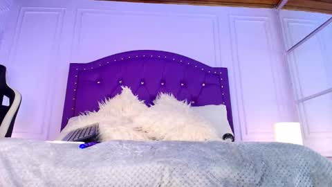 violeta online show from March 3, 2026, 3:12 am