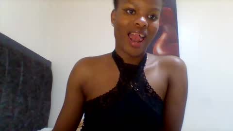 sweetie lee online show from October 10, 2025, 4:11 am