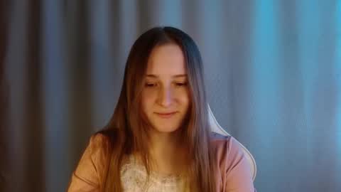 Annie online show from February 19, 2026, 9:00 pm