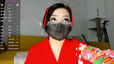 sweetie_peach_ online show from November 3, 2025, 4:47 am