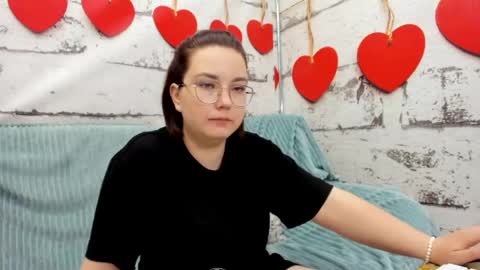 ROZZY online show from May 14, 2026, 1:45 am