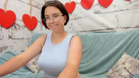 ROZZY online show from June 21, 2026, 1:52 am