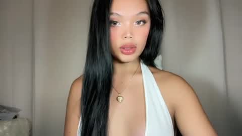 Zaima online show from December 1, 2025, 3:39 pm