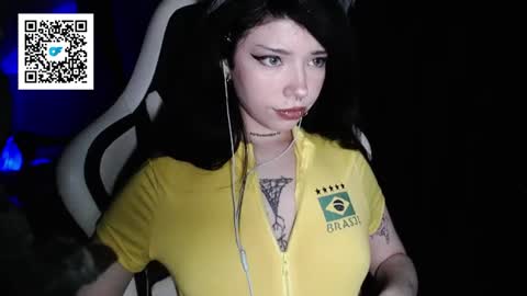 SweetieAmonet online show from June 12, 2026, 4:55 am