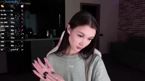 bratty gf online show from December 29, 2024, 7:06 am