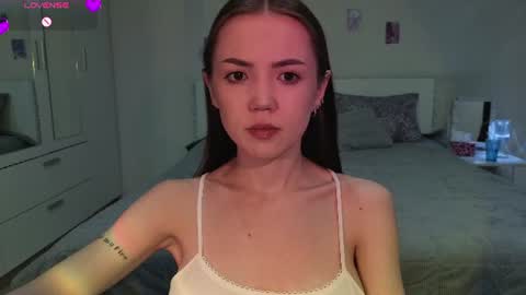 Snapshot of sweetieee_kira chatting on July 20, 2026, 3:10 am sweetieee_kira online show from July 20, 2026, 3:10 am