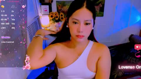 Nicole online show from September 21, 2025, 10:33 pm