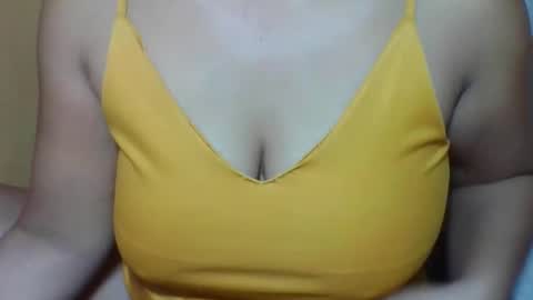 sweetiepinay30 online show from February 10, 2026, 7:18 pm