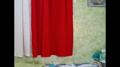 sweetiestkylie online show from February 15, 2025, 2:37 am