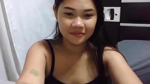 Snapshot of sweetladypinay8 chatting on March 12, 2026, 3:23 am Joy online show from March 12, 2026, 3:23 am