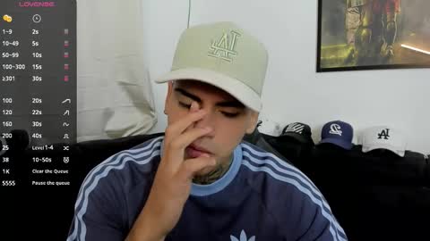 Snapshot of sweetlatinoboy chatting on March 19, 2026, 10:30 am SWEETLATINBOY online show from March 19, 2026, 10:30 am