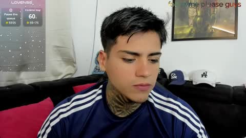 Snapshot of sweetlatinoboy chatting on April 8, 2026, 10:26 am SWEETLATINBOY online show from April 8, 2026, 10:26 am