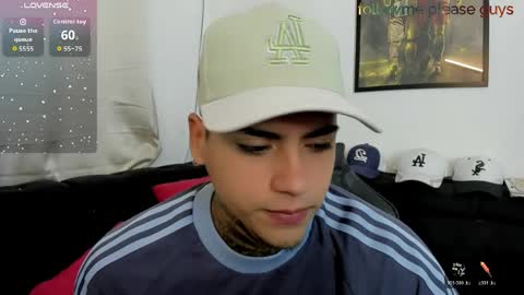 Snapshot of sweetlatinoboy chatting on April 9, 2026, 10:09 am SWEETLATINBOY online show from April 9, 2026, 10:09 am