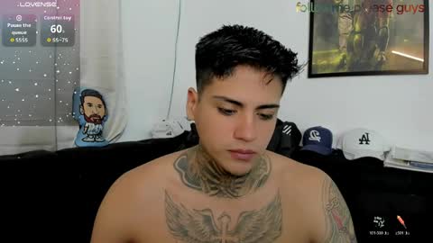 Snapshot of sweetlatinoboy chatting on April 18, 2026, 11:14 am SWEETLATINBOY online show from April 18, 2026, 11:14 am