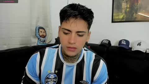 Snapshot of sweetlatinoboy chatting on April 23, 2026, 11:31 am SWEETLATINBOY online show from April 23, 2026, 11:31 am