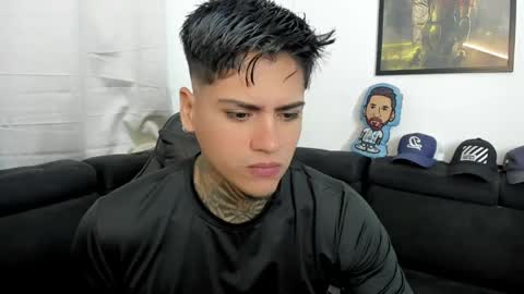 Snapshot of sweetlatinoboy chatting on May 5, 2026, 11:29 am SWEETLATINBOY online show from May 5, 2026, 11:29 am