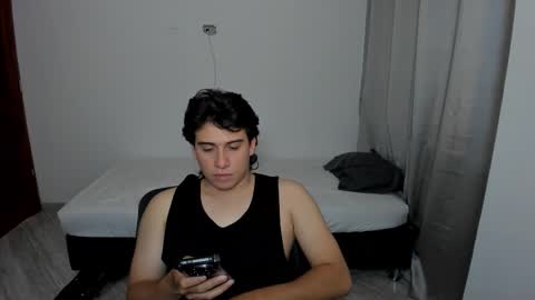 Snapshot of sweetlian_04 chatting on September 28, 2025, 10:15 pm Lian online show from September 28, 2025, 10:15 pm