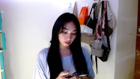 Lilly online show from March 10, 2025, 3:45 am