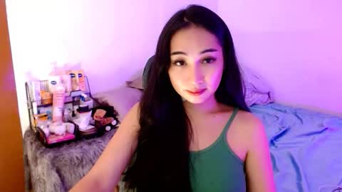 Lilly online show from October 24, 2025, 1:46 am