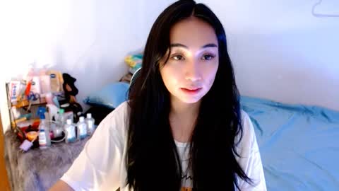 Lilly online show from November 9, 2025, 5:39 am