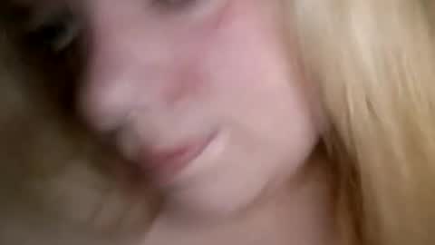 Snapshot of sweetlisa92 chatting on July 11, 2026, 12:08 pm Lisa online show from July 11, 2026, 12:08 pm