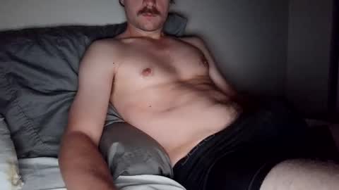 Snapshot of sweetlou22 chatting on September 17, 2025, 4:58 am sweetlou22 online show from September 17, 2025, 4:58 am