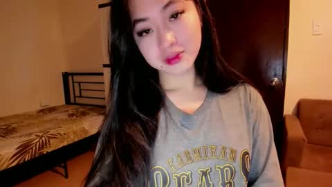 Zoe online show from October 9, 2025, 1:25 am