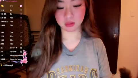 Snapshot of sweetlovepinay04 chatting on June 21, 2026, 5:32 am Zoe online show from June 21, 2026, 5:32 am